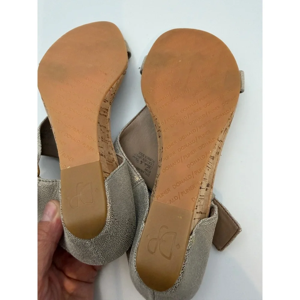 Donald J Pliner Dylan-MA Metallic Champagne Leather Cork Wedge Sandals Mens 6.5M